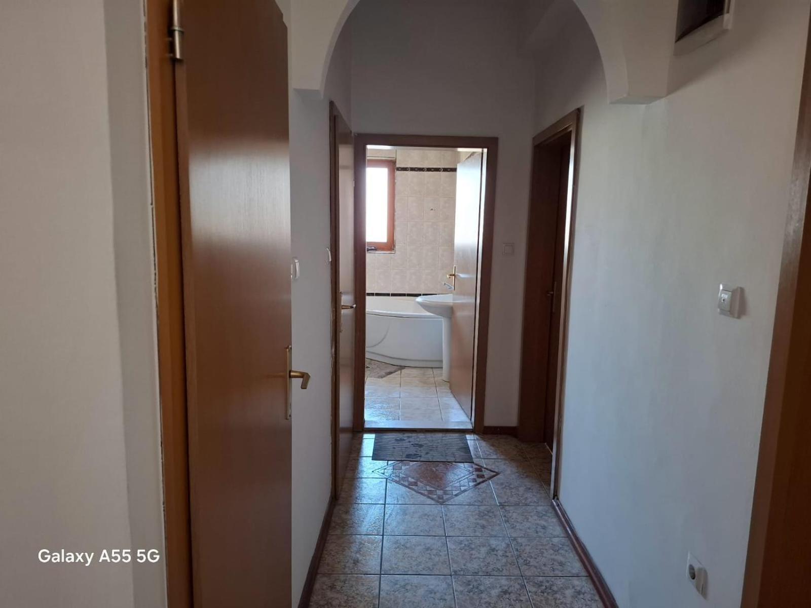 Alpi Hostel Skopje Luaran gambar