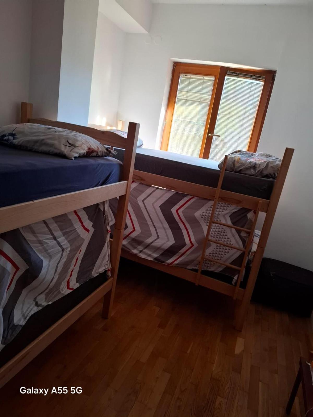 Alpi Hostel Skopje Luaran gambar